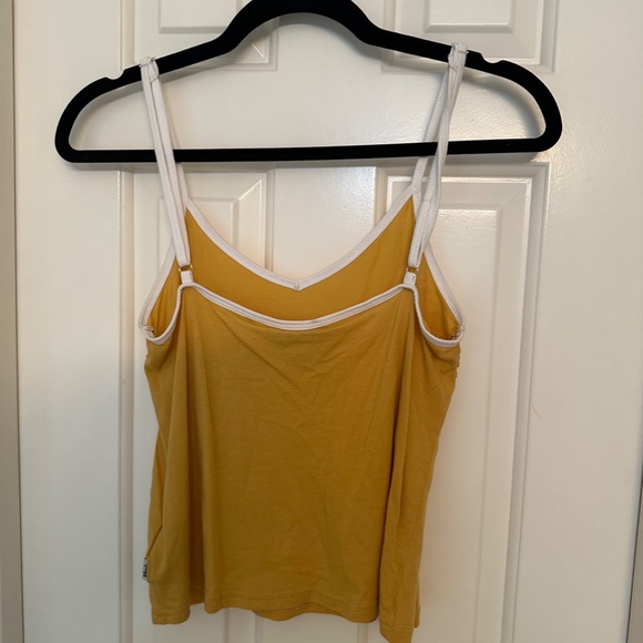 Afends yellow tank - Picture 3 of 3